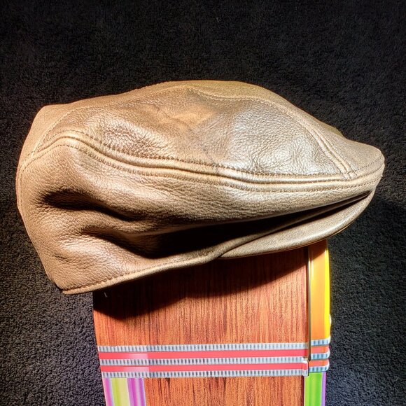 VINTAGE TOP GRAIN LEATHER NEWSPAPER BOY FLAT CAP WITH TWO SNAP BILL OPTION - Picture 2 of 6